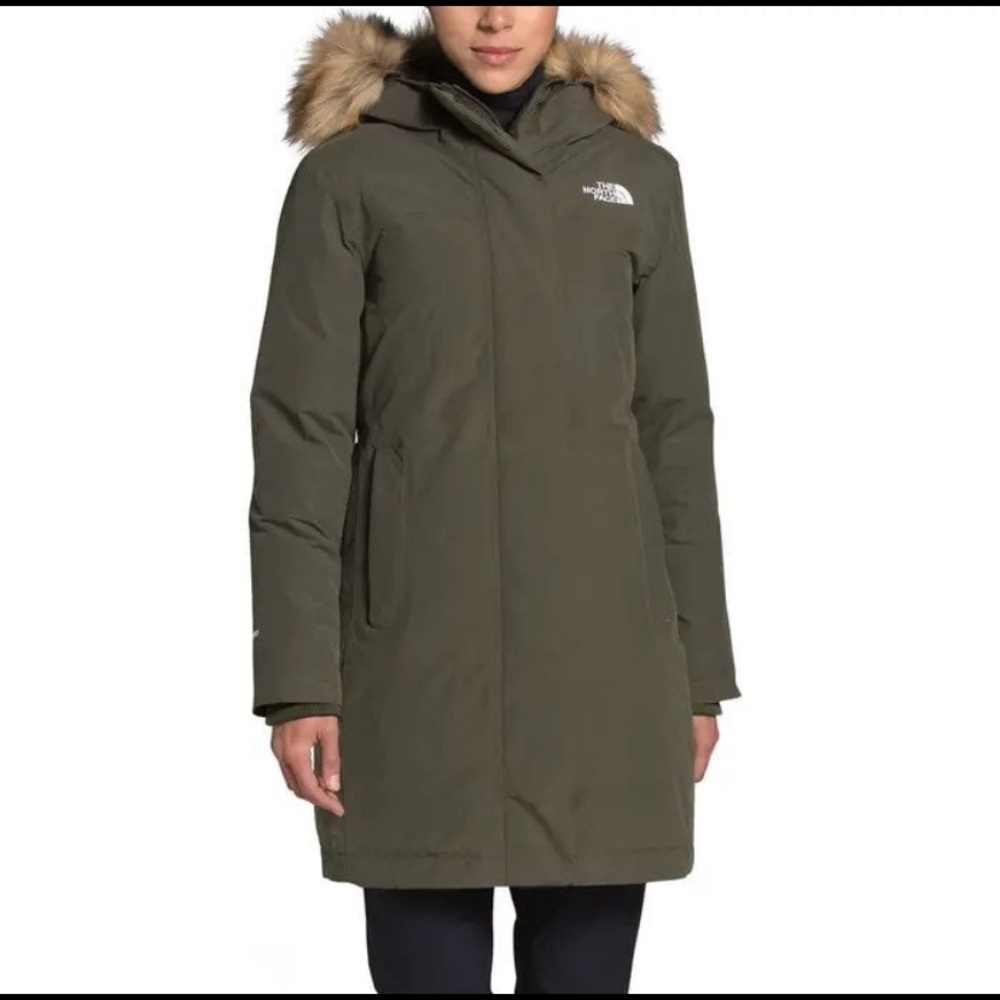 The North Face Arctic waterproof 550-fill-power Down Parka with Faux Fur trim